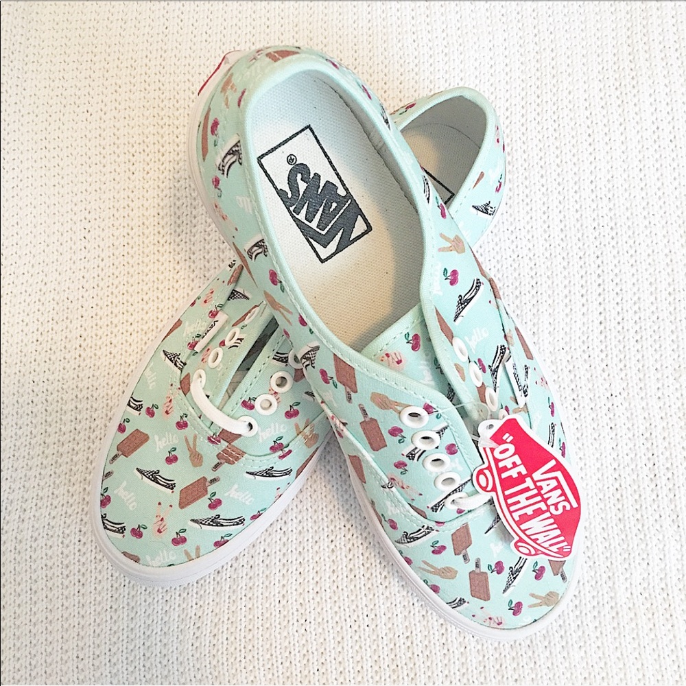 Vans Authentic Style Lace Up Sneaker